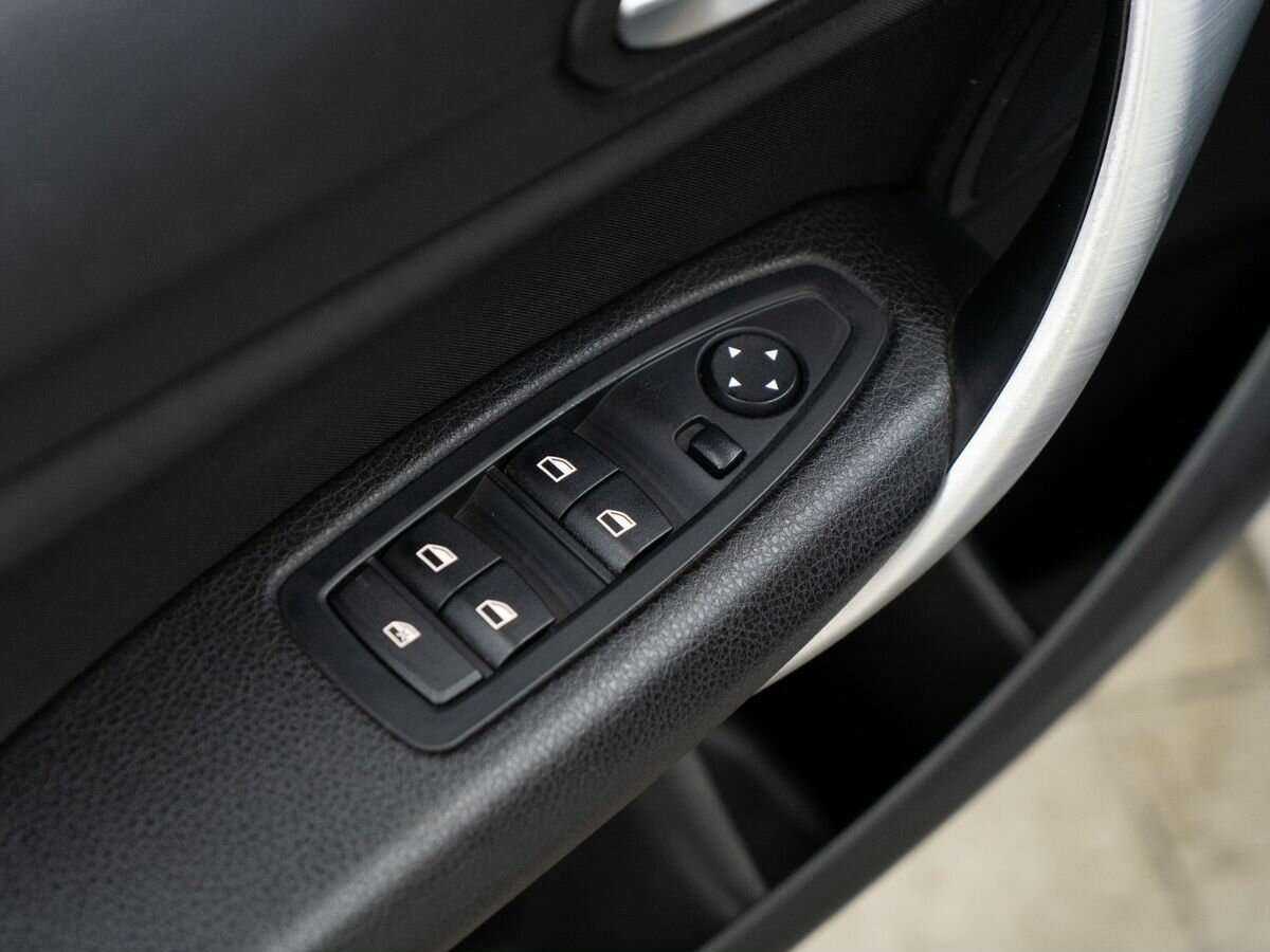 Купить BMW 1 серии 116i, 2014, 141 216 км, фото №14