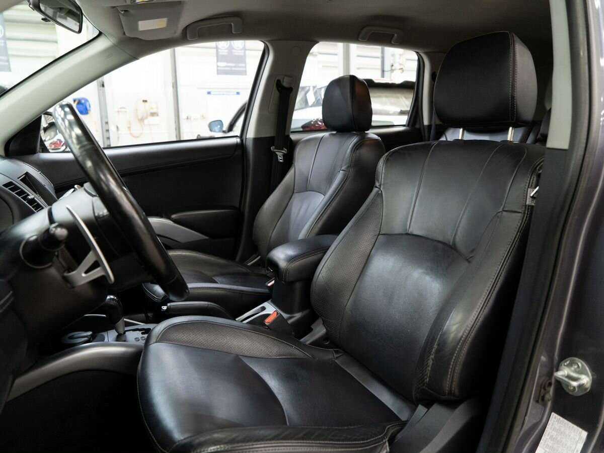 Купить Mitsubishi Outlander, 2011, 140 472 км, фото №6