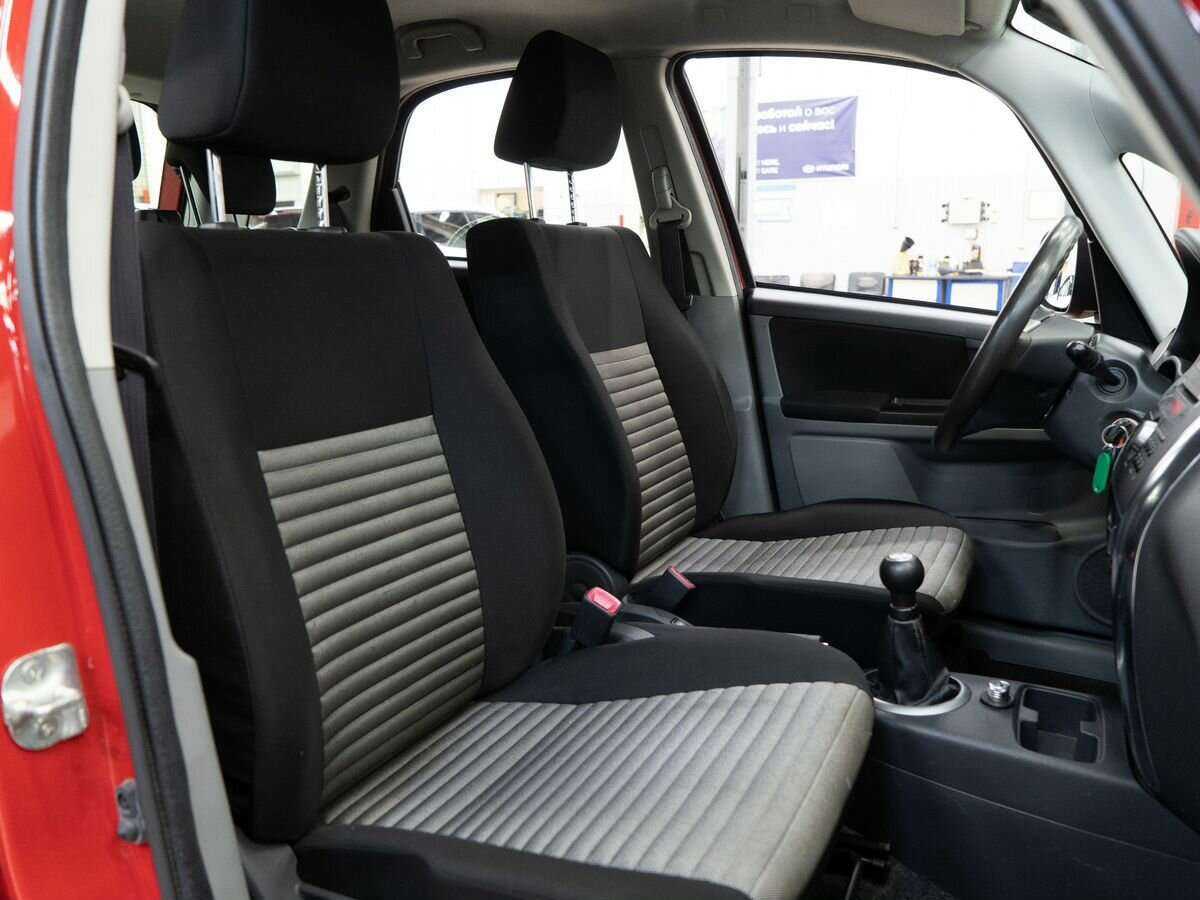 Купить Suzuki SX4, 2010, 73 530 км, фото №9