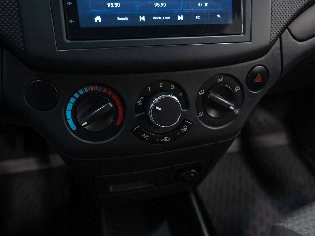 Купить Chevrolet Aveo, 2010, 202 000 км, фото №18