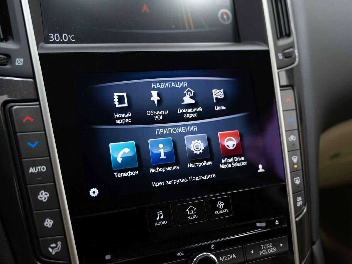 Купить Infiniti Q50, 2015, 117 982 км, фото №20