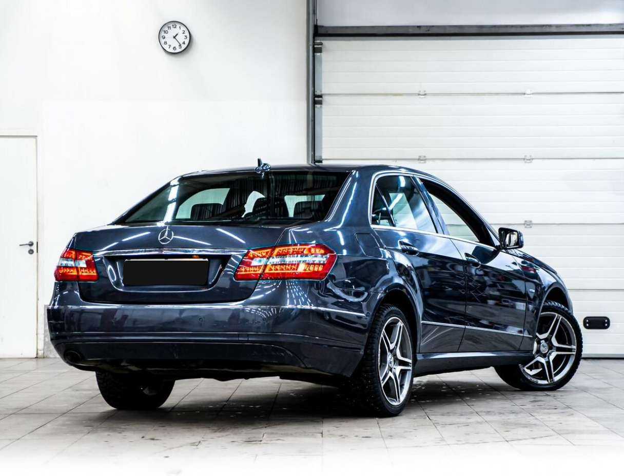 Mercedes-Benz E-Класс