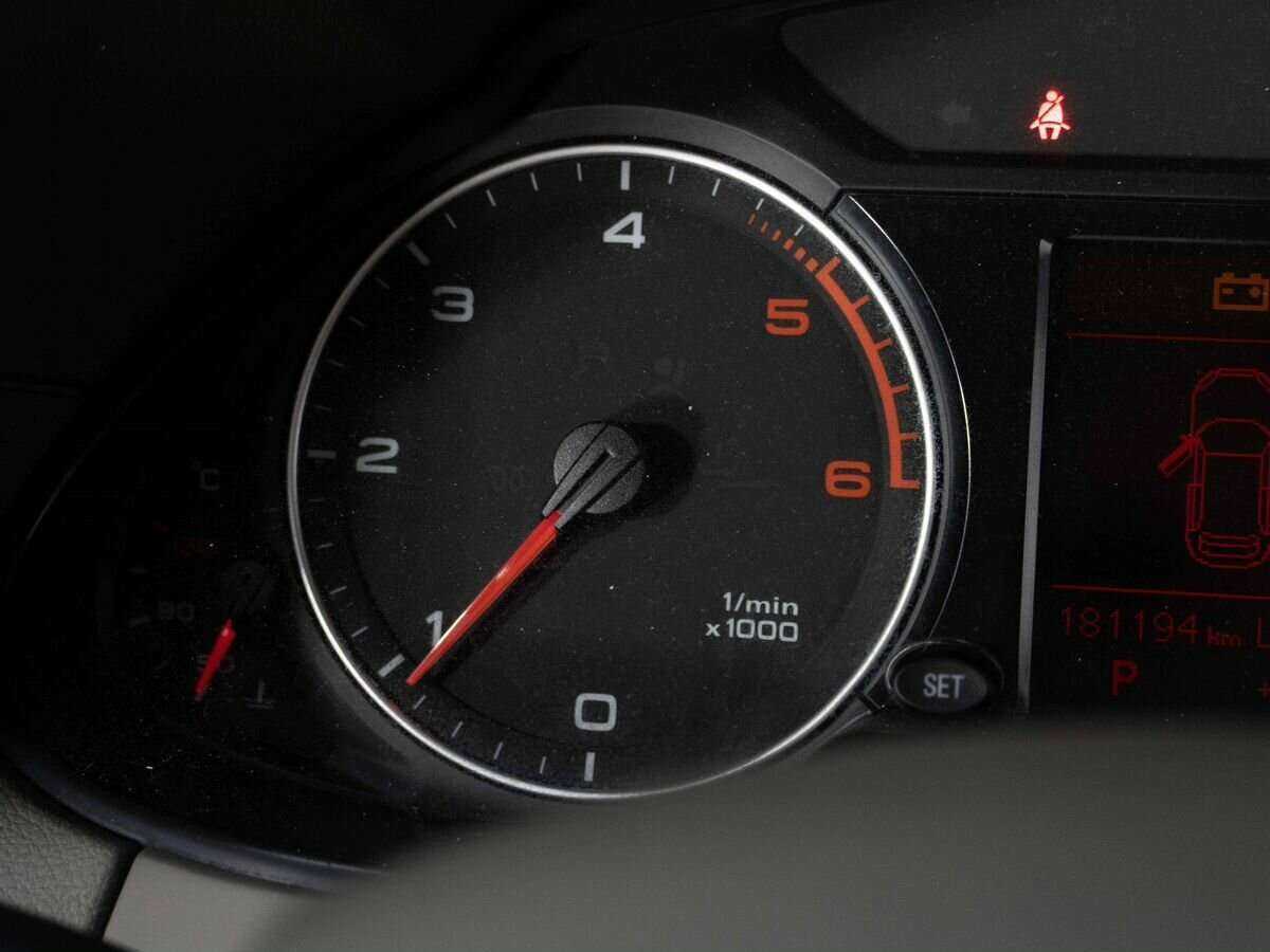 Купить Audi Q5, 2011, 181 192 км, фото №15