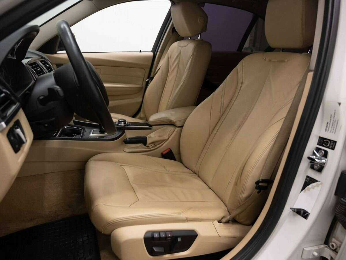 Купить BMW 3 серии 328i, 2012, 220 957 км, фото №8