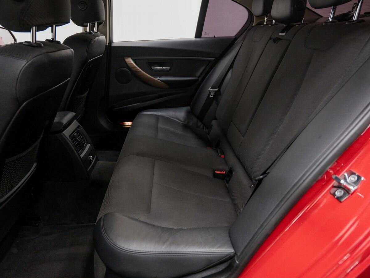 Купить BMW 3 серии 320d, 2012, 172 807 км, фото №9