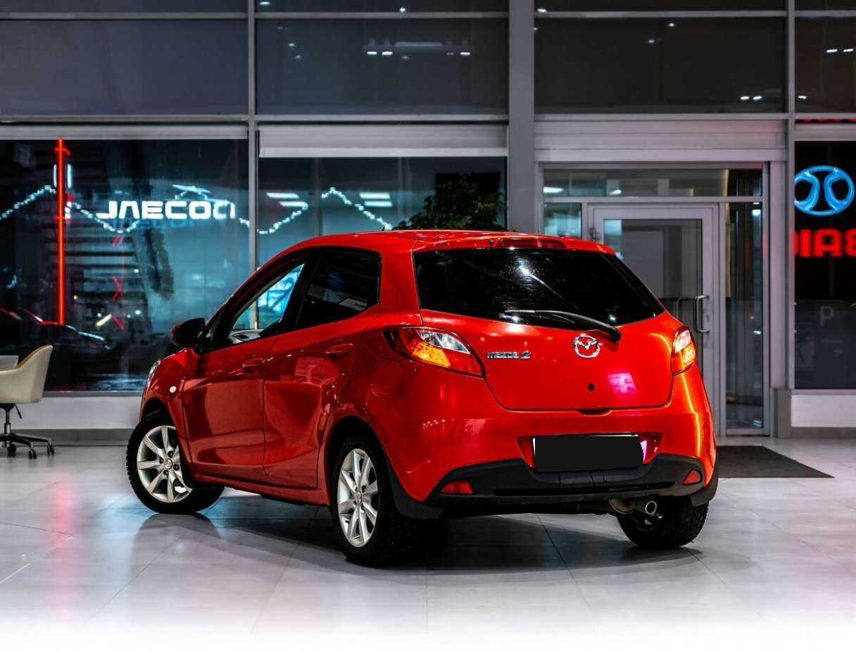 Купить Mazda 2, 2008, 240 000 км, фото №6
