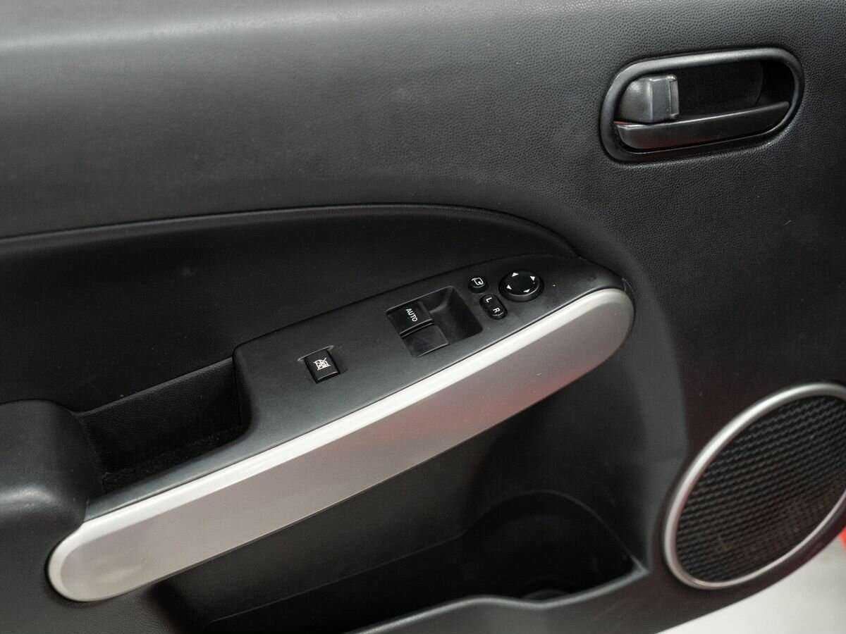 Купить Mazda 2, 2008, 240 000 км, фото №16