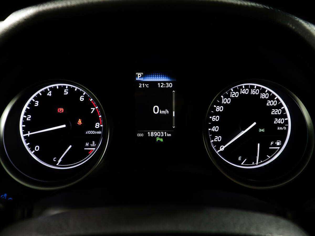 Купить Toyota Camry, 2020, 189 030 км, фото №9