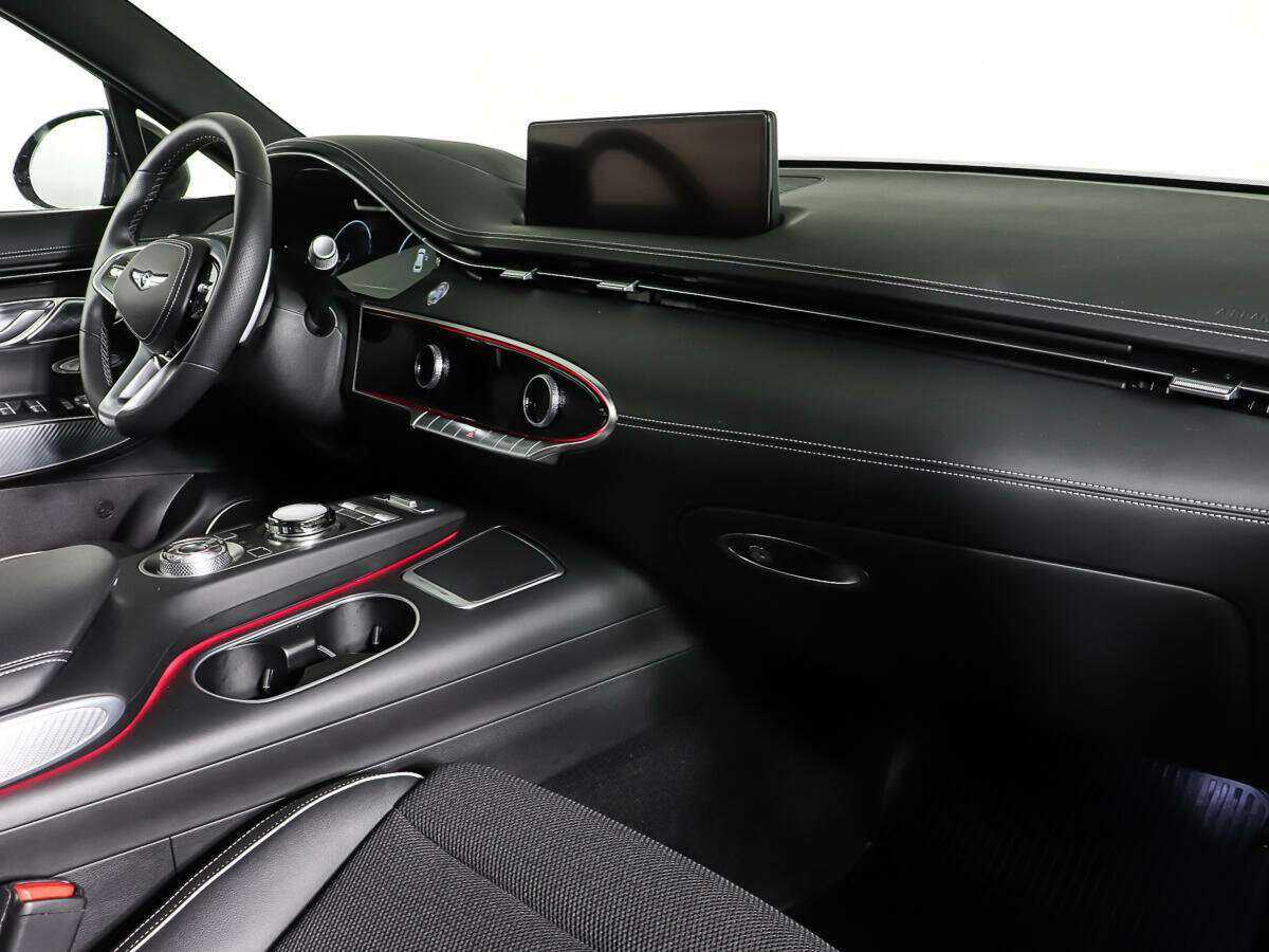 Купить Genesis GV70, 2022, 16 918 км, фото №7