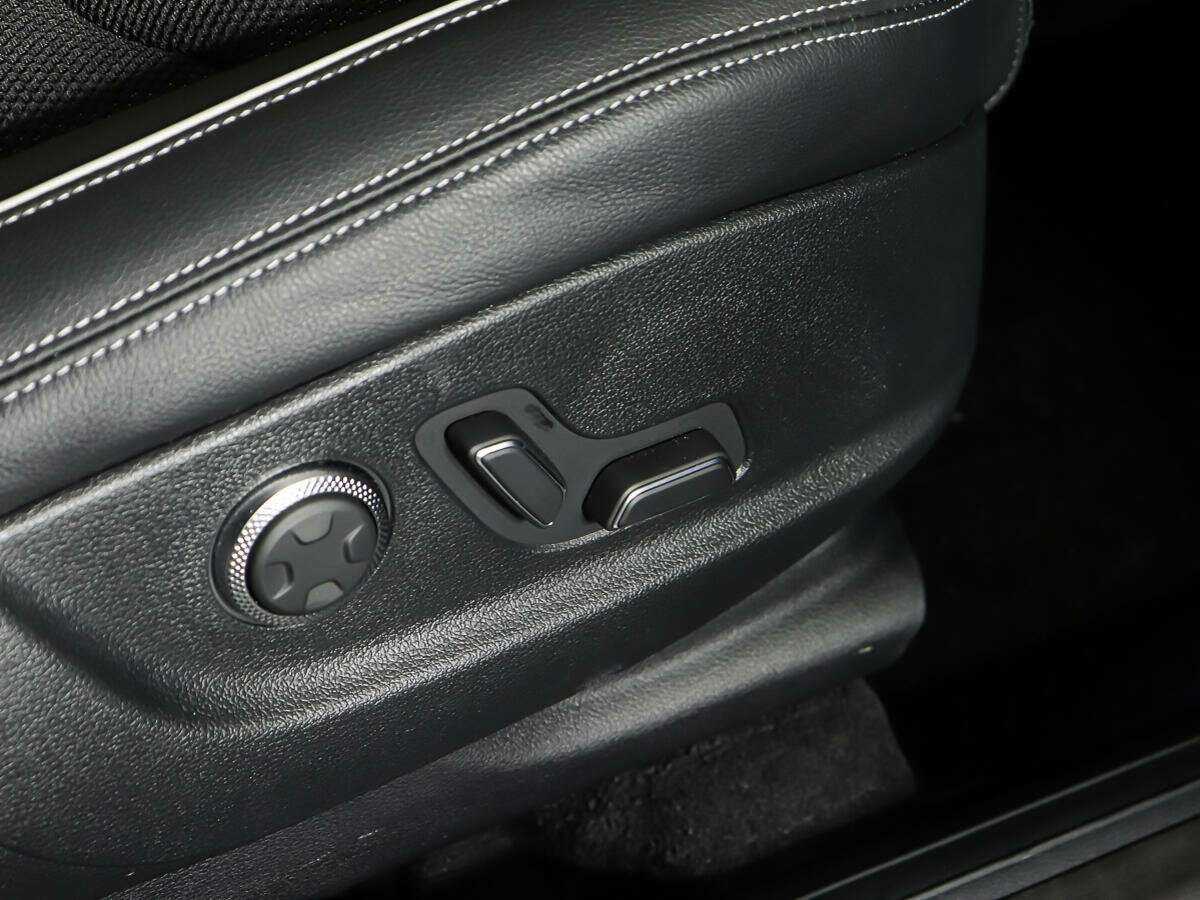 Купить Genesis GV70, 2022, 16 918 км, фото №16