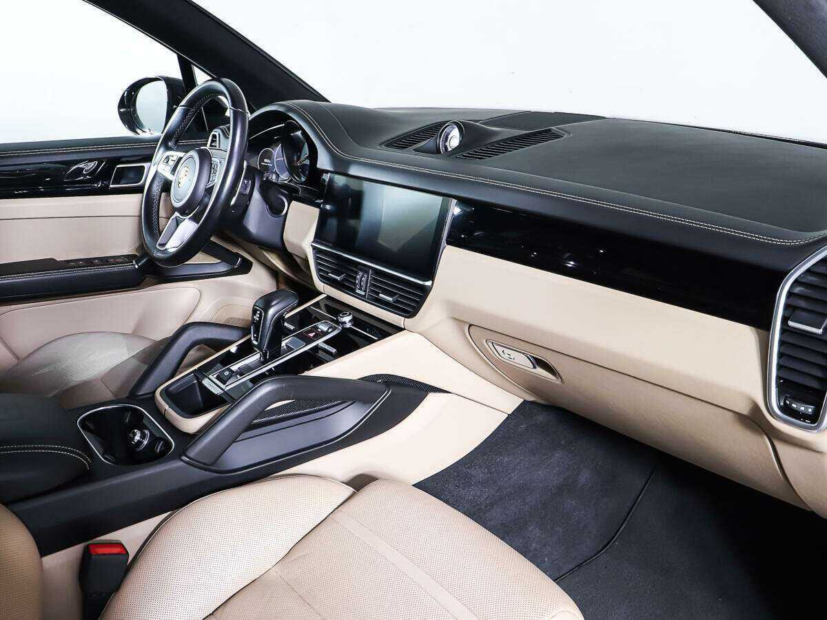 Купить Porsche Cayenne, 2018, 119 000 км, фото №9