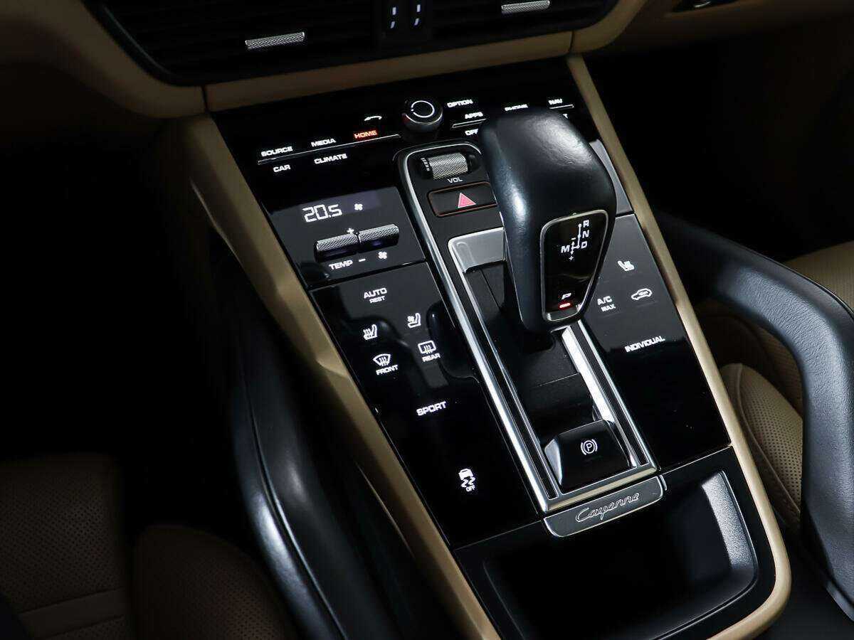 Купить Porsche Cayenne, 2018, 119 000 км, фото №19