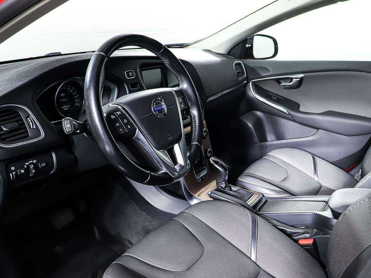 Купить Volvo V40 Cross Country, 2013, 64 765 км, фото №13