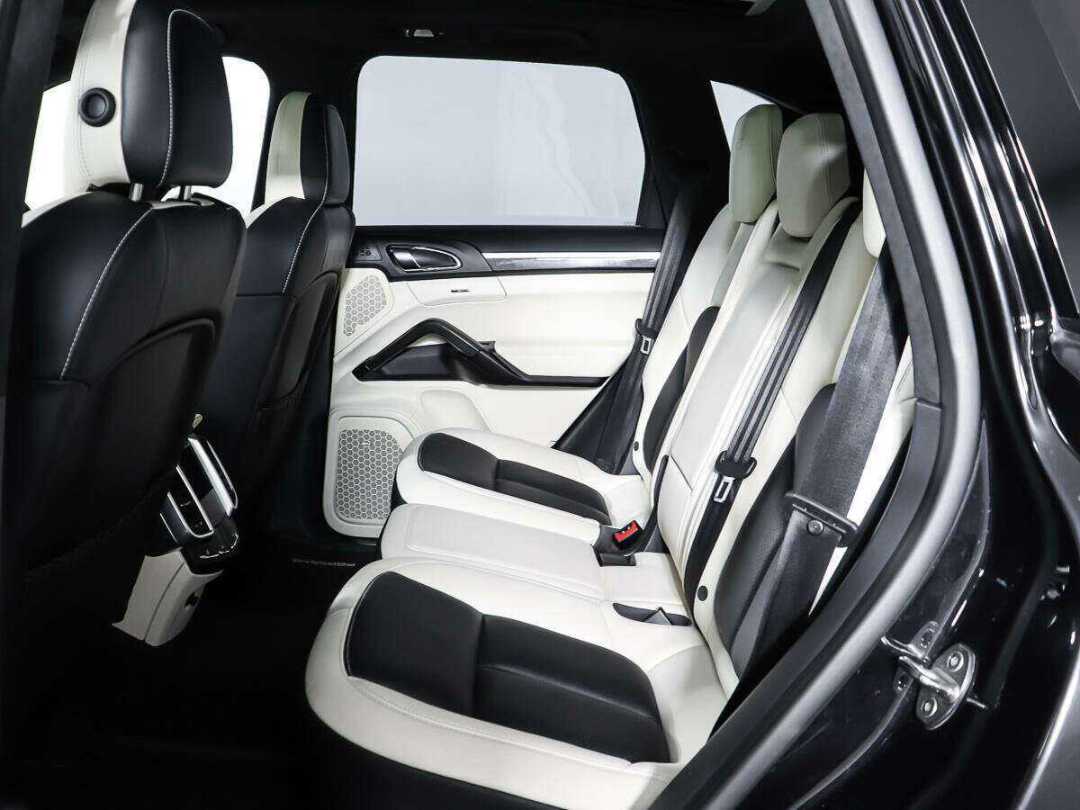 Купить Porsche Cayenne GTS, 2015, 67 531 км, фото №12