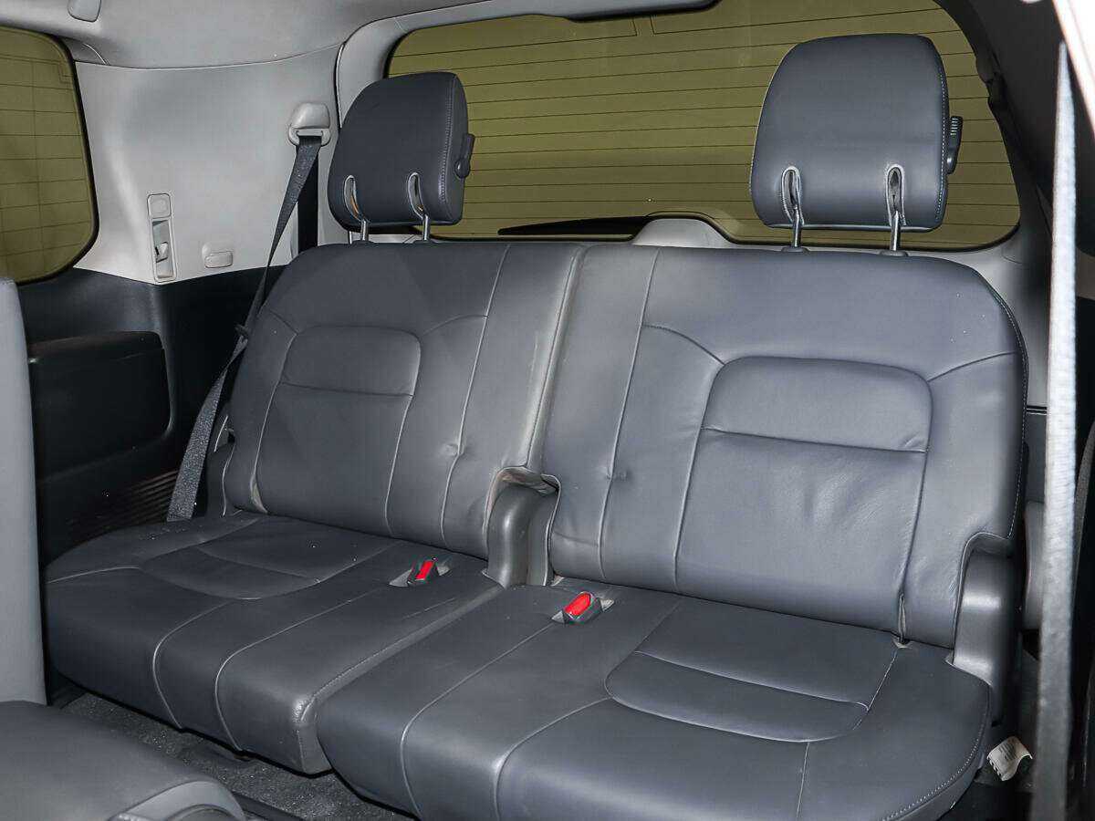Купить Toyota Land Cruiser, 2010, 289 212 км, фото №11