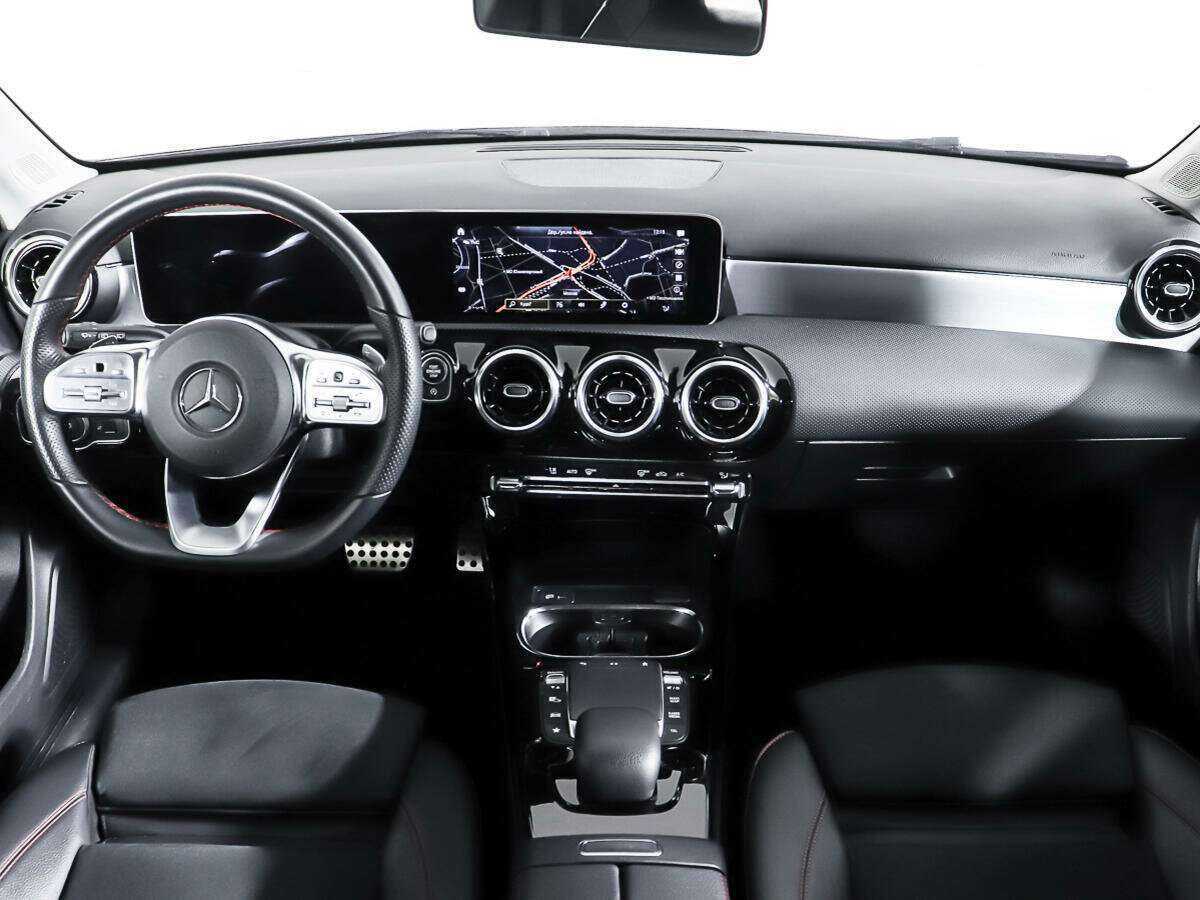 Купить Mercedes-Benz A-Класс 200, 2019, 105 275 км, фото №11