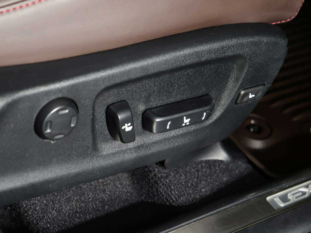 Купить Lexus RX 300, 2021, 127 091 км, фото №16