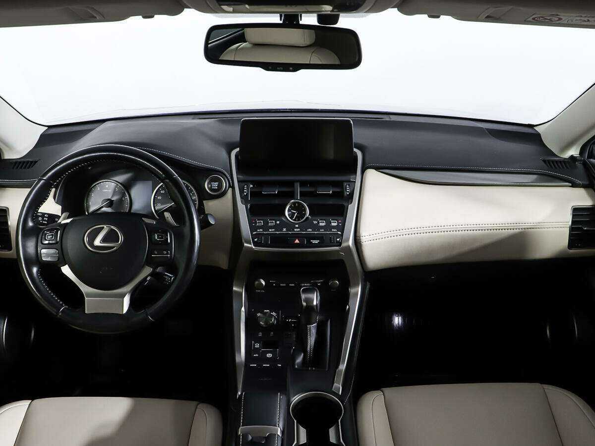 Купить Lexus NX 200, 2017, 76 000 км, фото №11