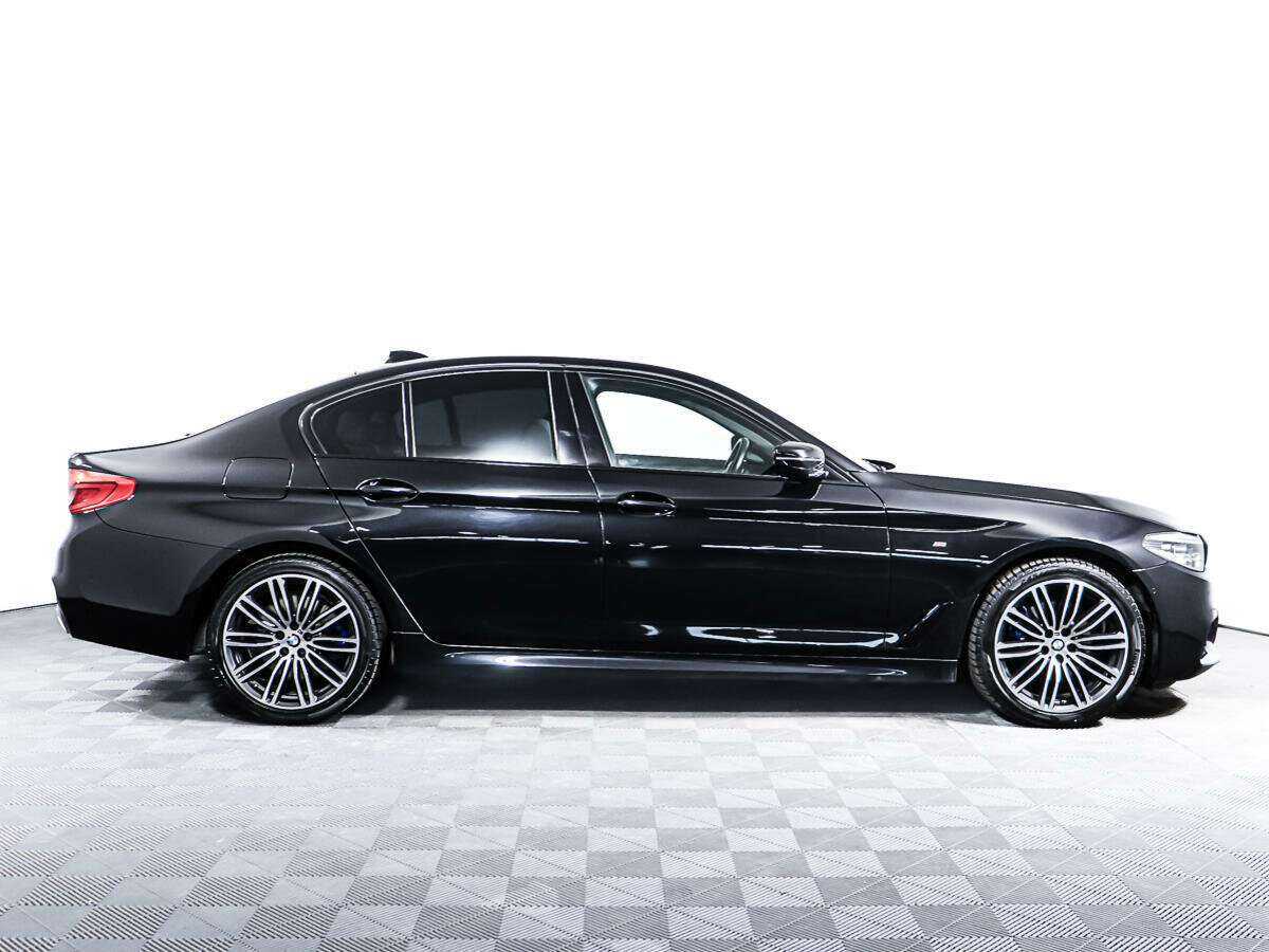 Купить BMW 5 серии 530i xDrive, 2019, 28 830 км, фото №4