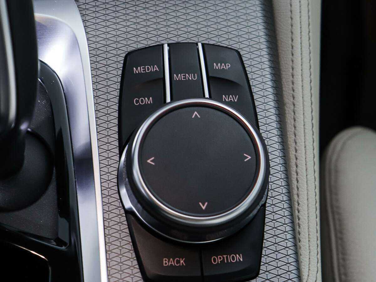 Купить BMW 5 серии 530i xDrive, 2019, 28 830 км, фото №24