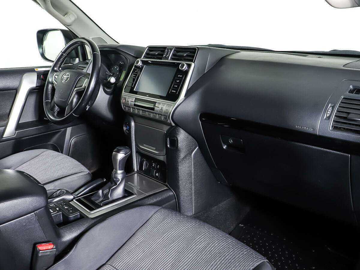 Купить Toyota Land Cruiser Prado, 2018, 140 000 км, фото №8