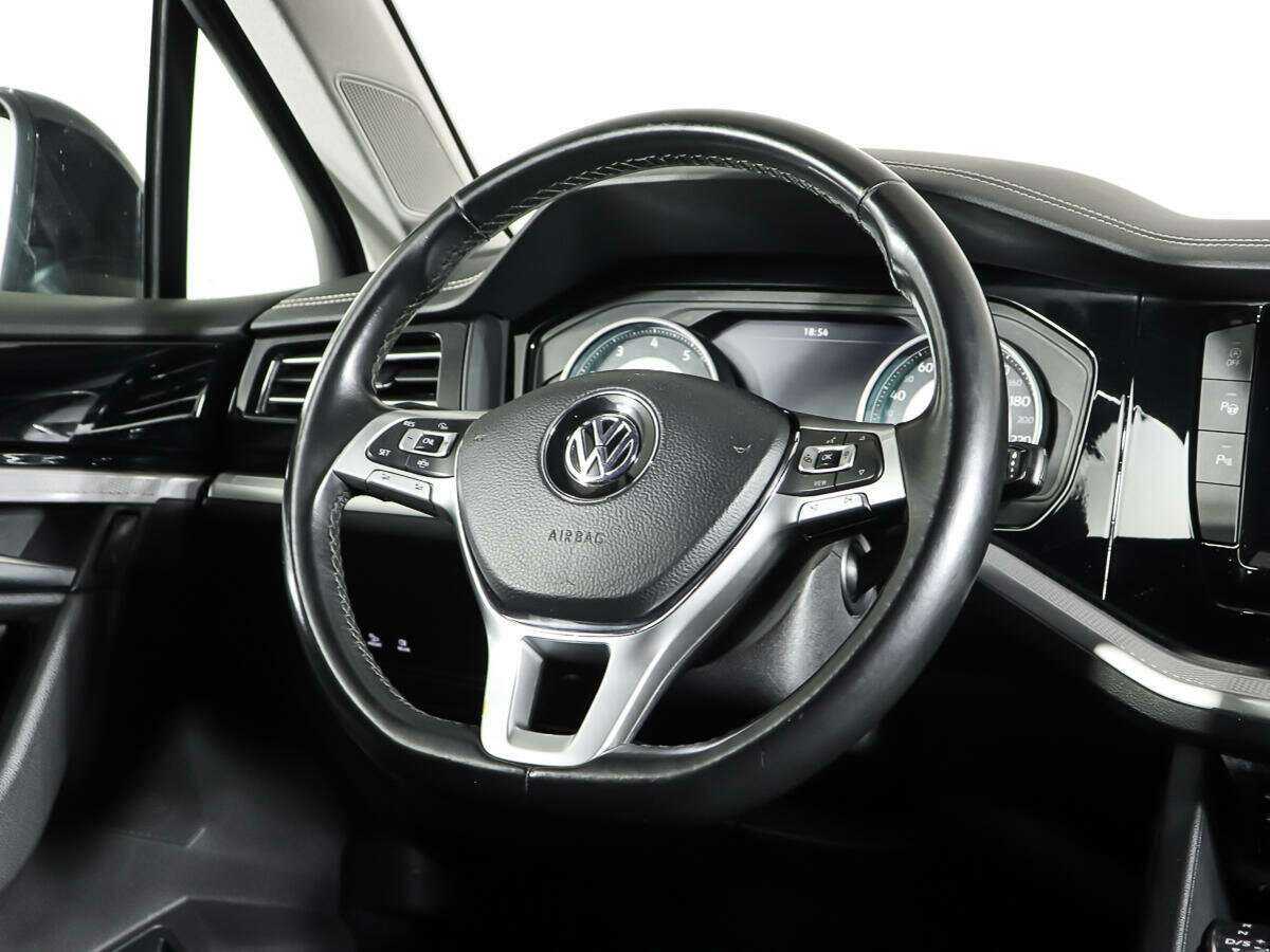 Купить Volkswagen Touareg, 2019, 173 051 км, фото №18