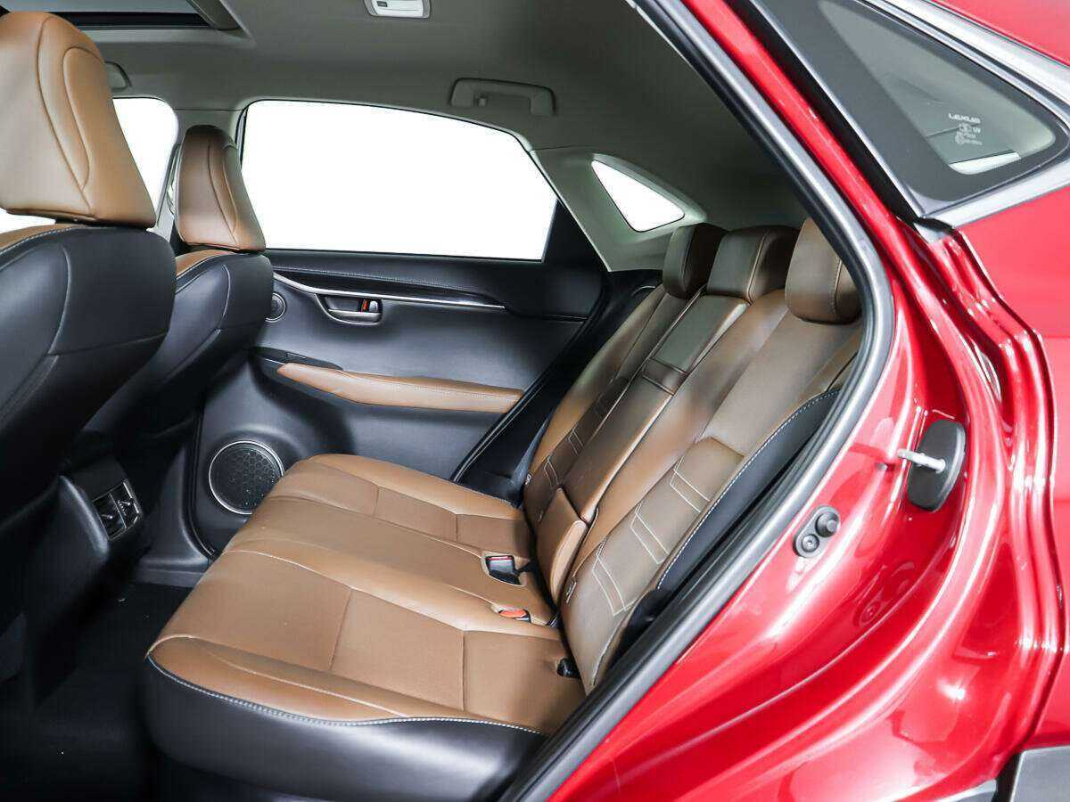 Купить Lexus NX 200t, 2015, 102 073 км, фото №10