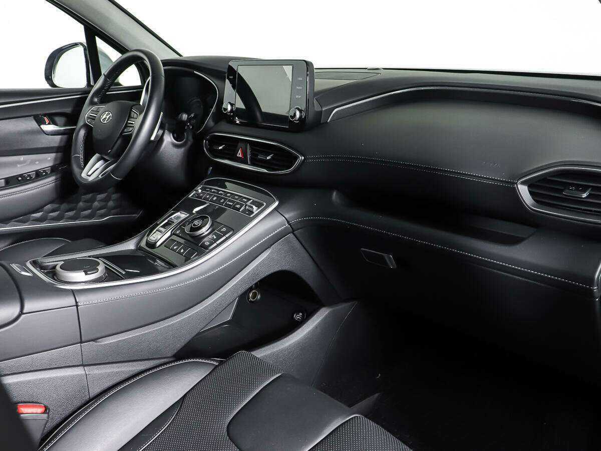 Купить Hyundai Santa Fe, 2022, 7 405 км, фото №10