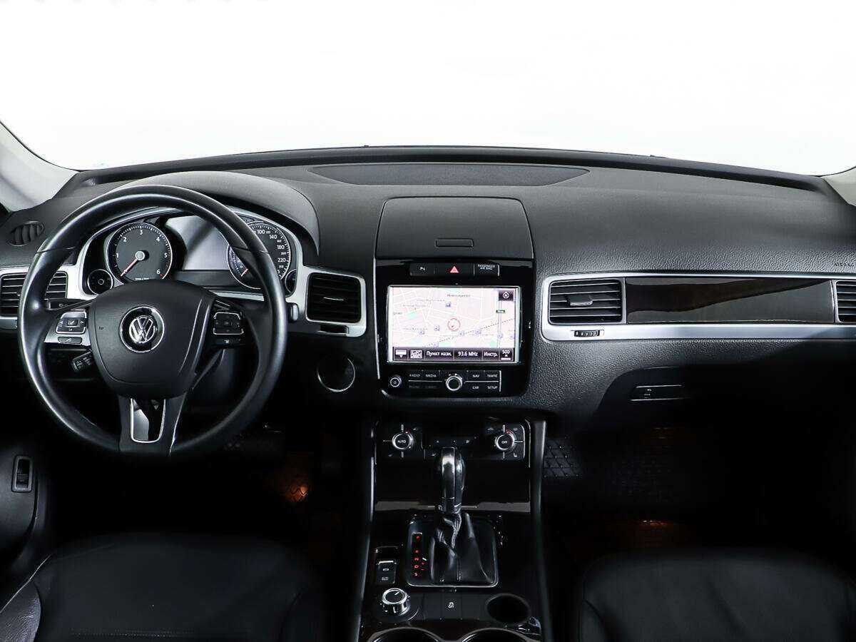 Купить Volkswagen Touareg, 2010, 136 223 км, фото №11