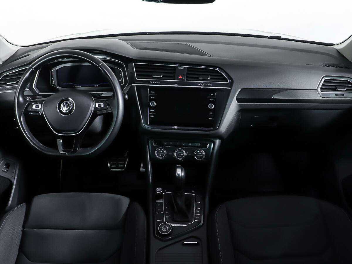 Купить Volkswagen Tiguan, 2020, 70 446 км, фото №12