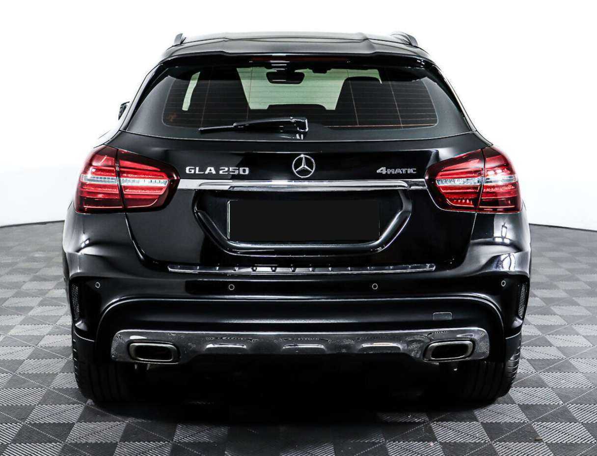 Купить Mercedes-Benz GLA 250, 2018, 81 236 км, фото №5