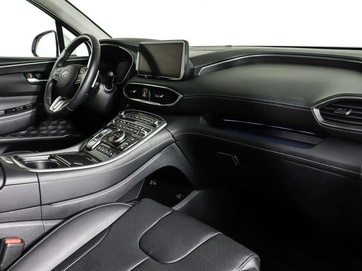 Купить Hyundai Santa Fe, 2022, 28 004 км, фото №9