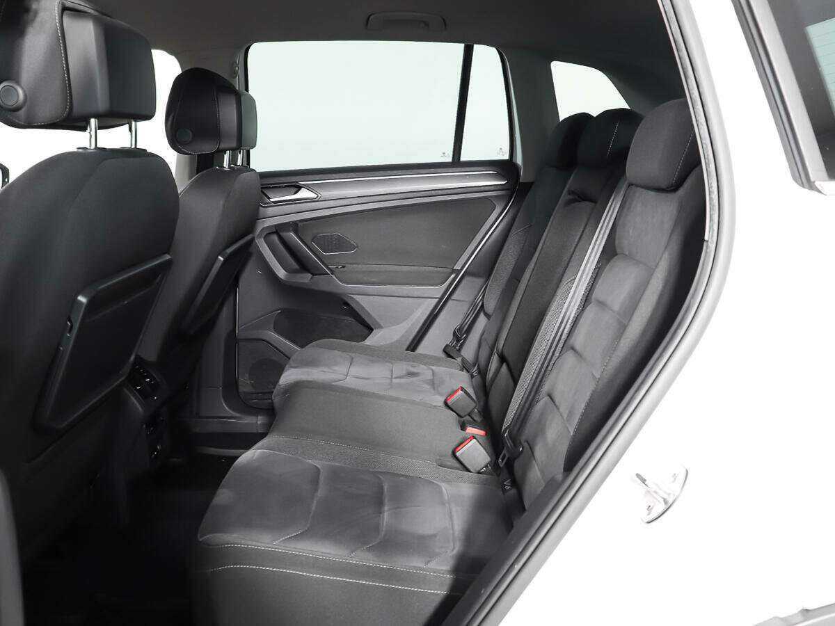 Купить Volkswagen Tiguan, 2018, 93 826 км, фото №10
