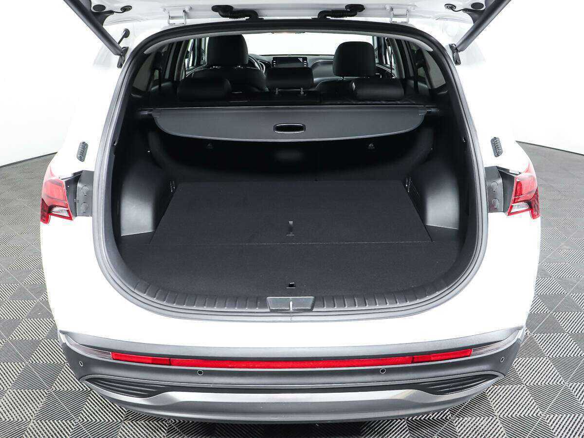 Купить Hyundai Santa Fe, 2022, 8 594 км, фото №9