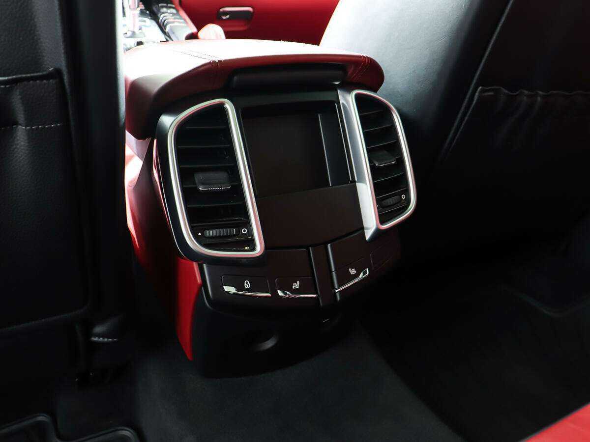 Купить Porsche Cayenne, 2017, 77 800 км, фото №18