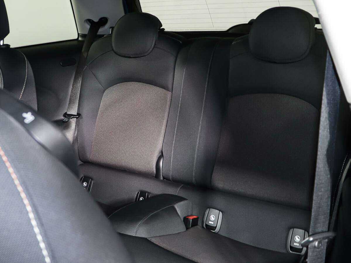 Купить Mini Hatch Cooper, 2016, 99 681 км, фото №10