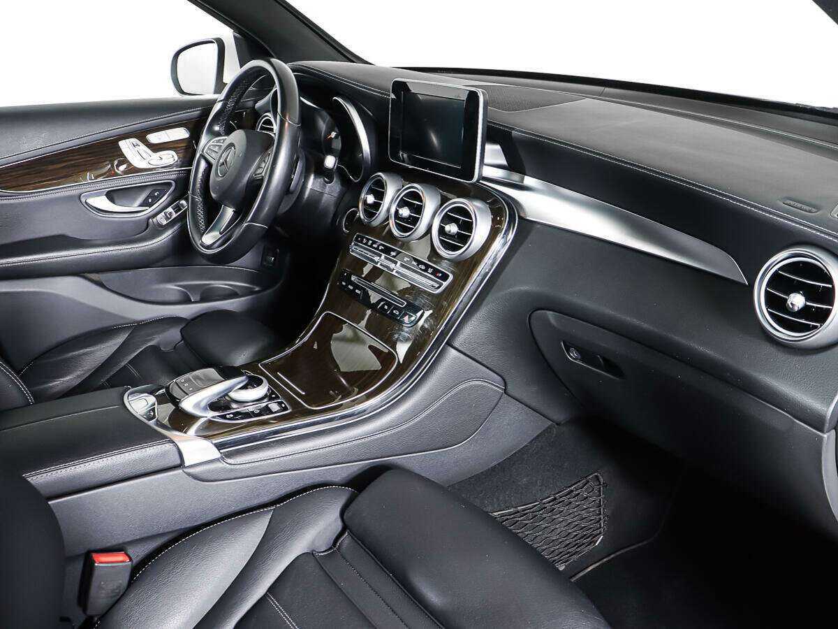 Купить Mercedes-Benz GLC 250 d, 2016, 98 108 км, фото №9