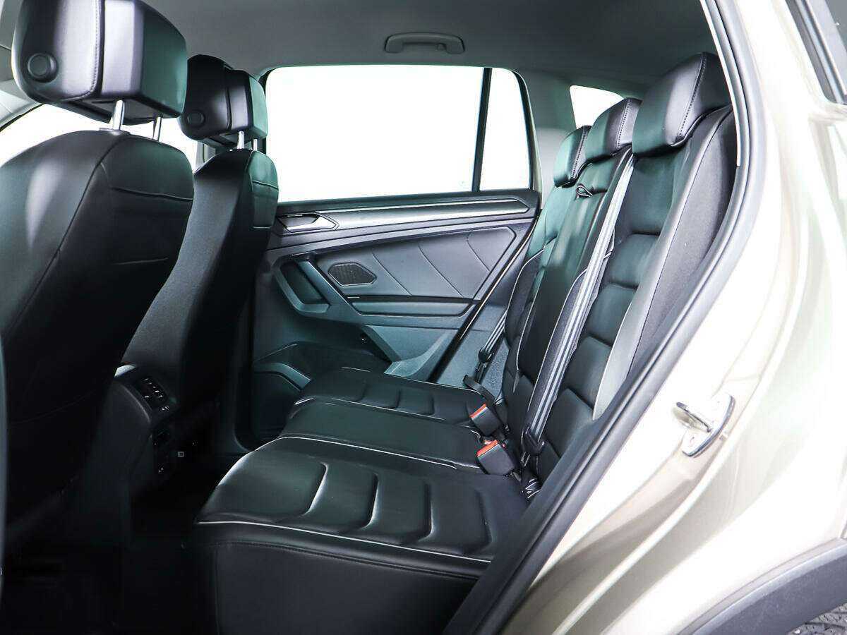 Купить Volkswagen Tiguan, 2021, 41 041 км, фото №10