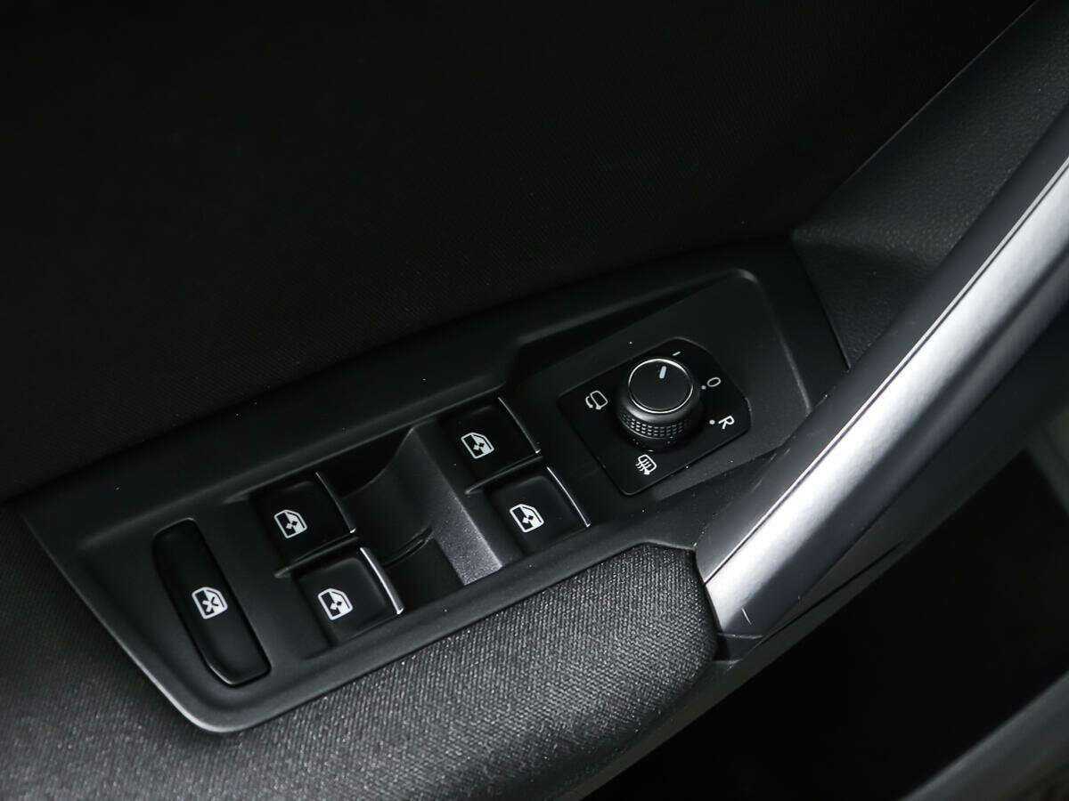 Купить Volkswagen Tiguan, 2018, 87 000 км, фото №16