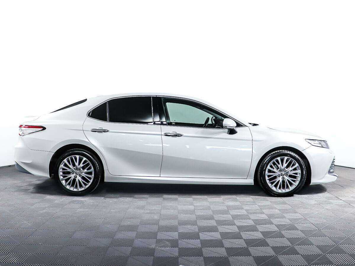 Купить Toyota Camry, 2019, 93 353 км, фото №4