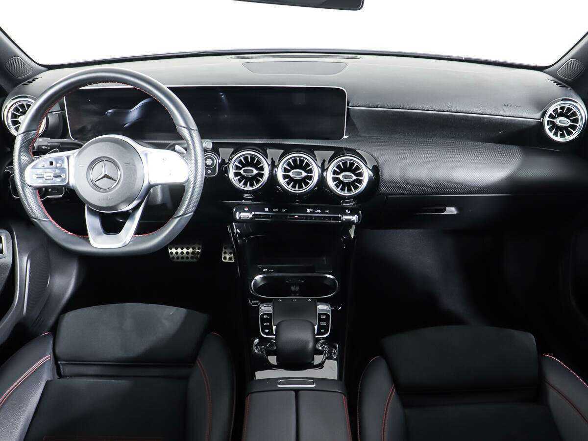 Купить Mercedes-Benz A-Класс 200, 2019, 43 180 км, фото №10
