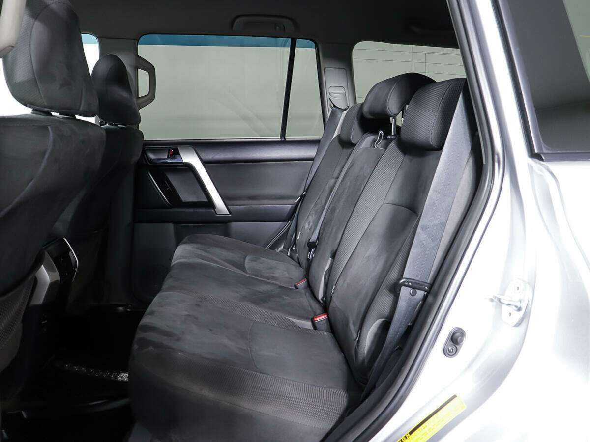 Купить Toyota Land Cruiser Prado, 2012, 298 568 км, фото №10