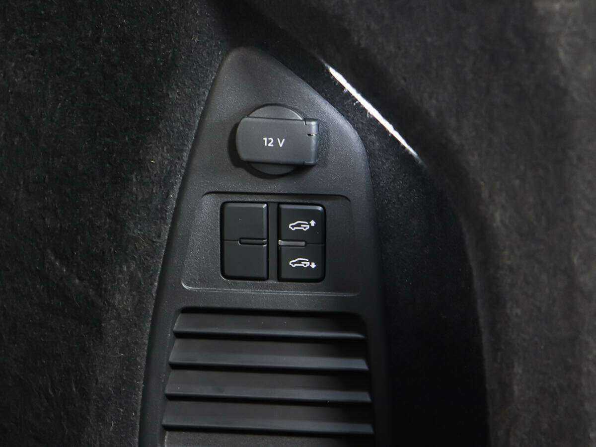 Купить Volkswagen Touareg, 2020, 229 000 км, фото №24