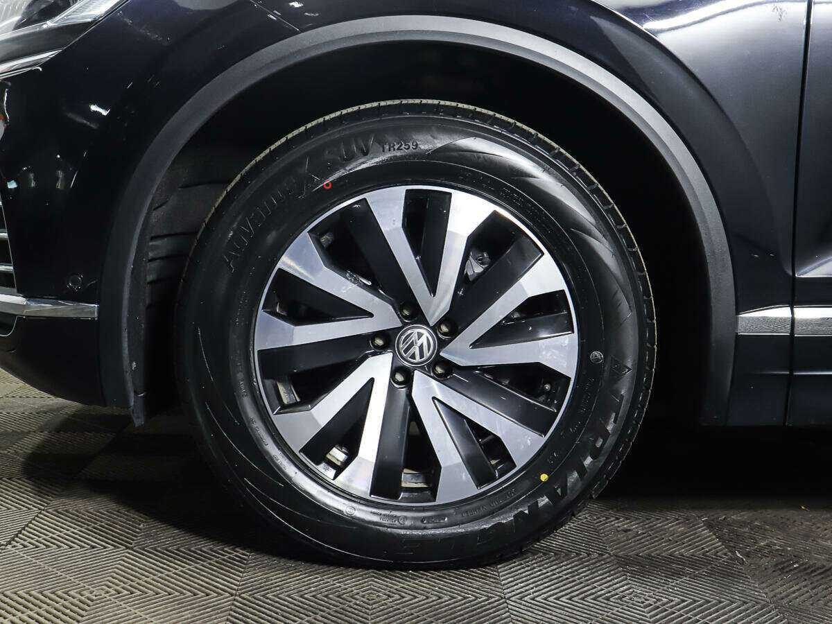 Купить Volkswagen Touareg, 2020, 229 000 км, фото №27