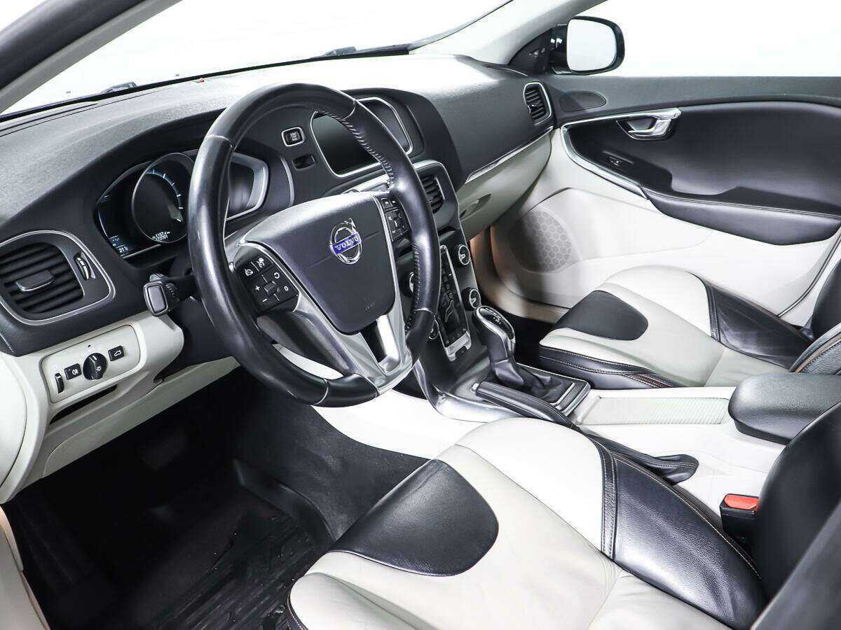 Купить Volvo V40 Cross Country, 2013, 172 700 км, фото №13