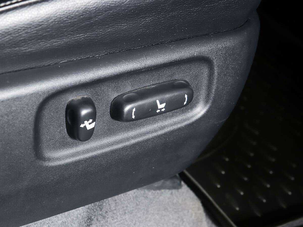 Купить Toyota Land Cruiser, 2012, 185 200 км, фото №17