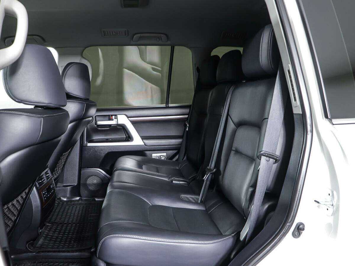Купить Toyota Land Cruiser, 2020, 161 746 км, фото №10