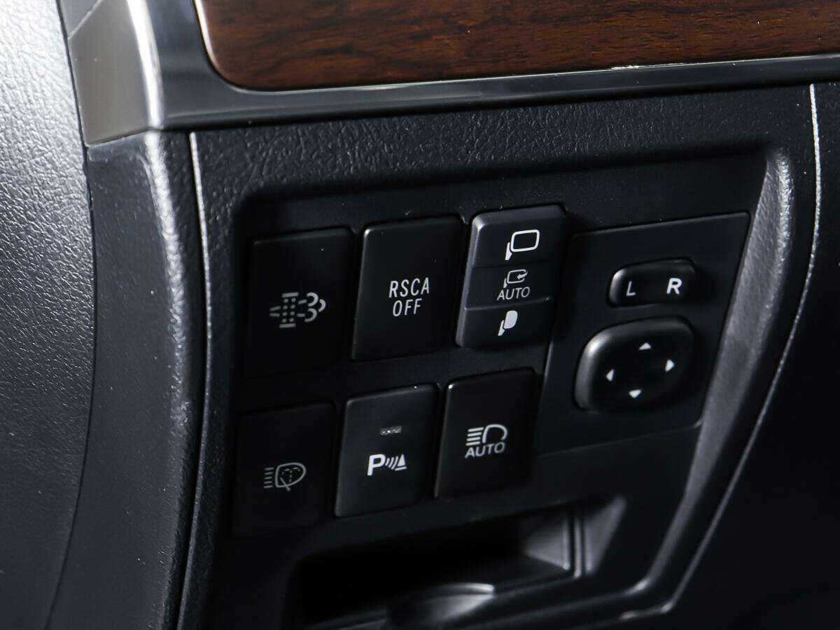 Купить Toyota Land Cruiser, 2020, 161 746 км, фото №19