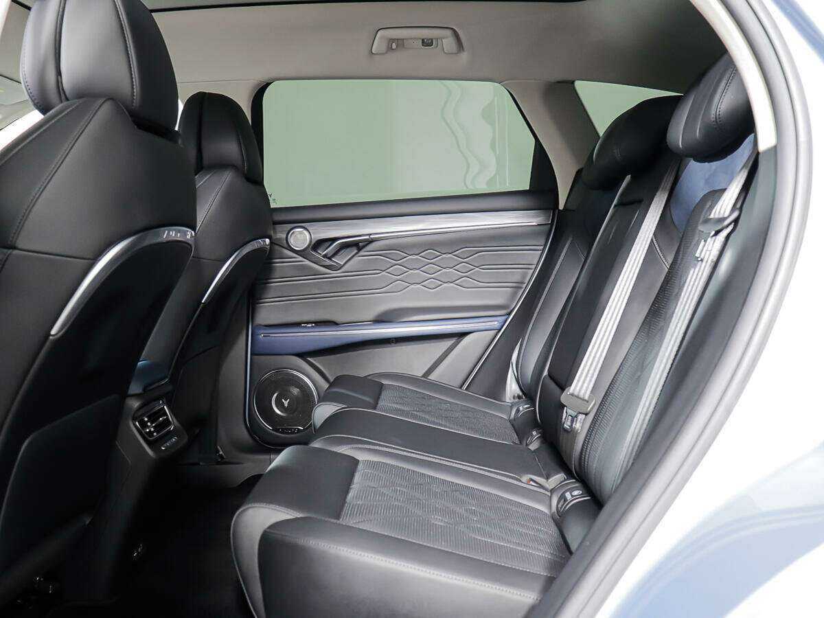 Купить Voyah Free EVR, 2021, 5 265 км, фото №10