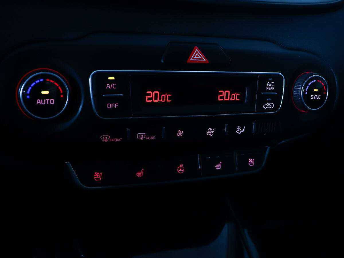 Купить Kia Sorento, 2017, 120 000 км, фото №24